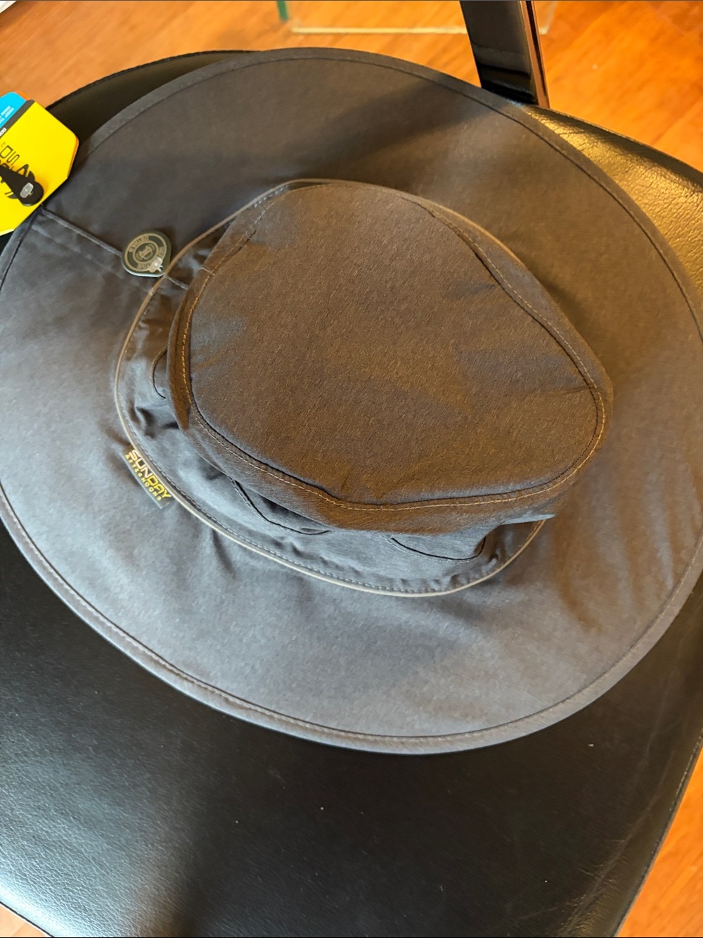 Hat - Picture 2 of 7